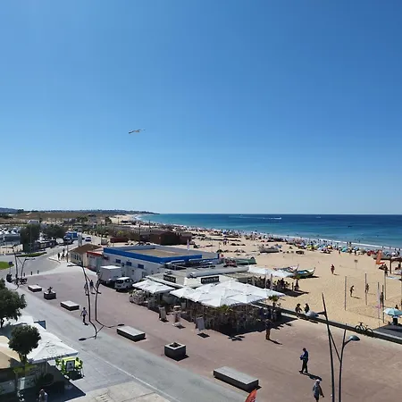 T2 - Pescadores Frente Mar - Casas & Papeis Armação de Pêra