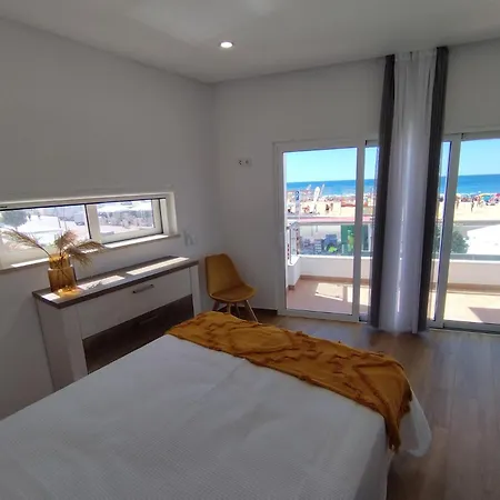 T2 - Pescadores Frente Mar - Casas & Papeis Appartement